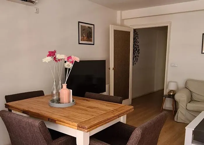 דירה Old Town - *